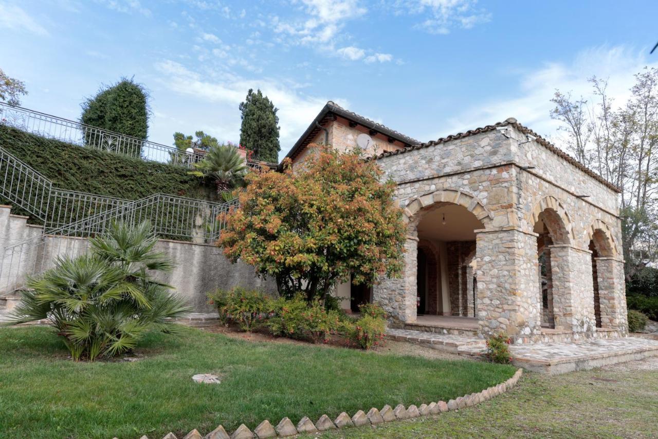 Hotel Corte Dei Tini Teramo Exterior photo